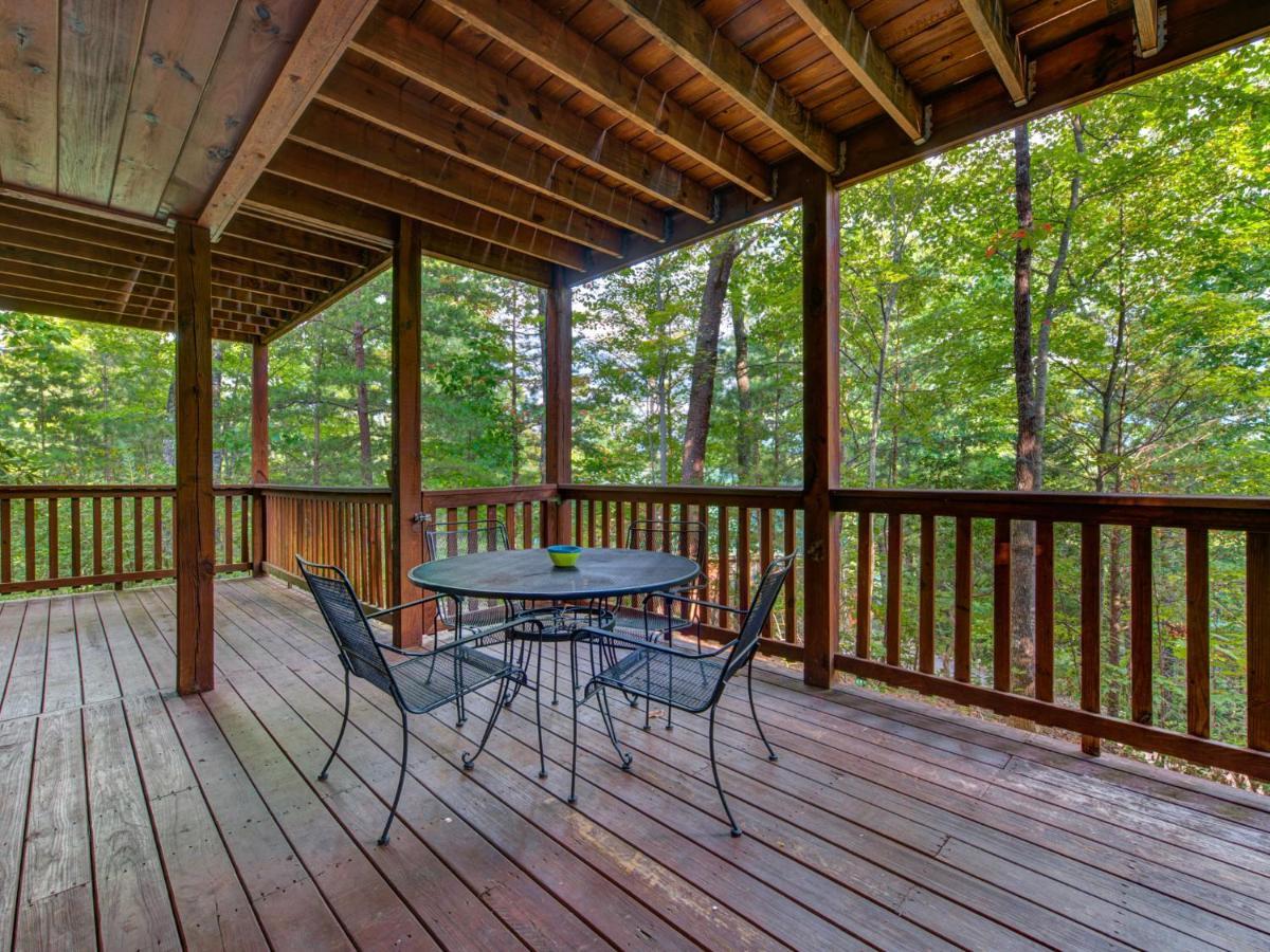 Above The Clouds, 4 Bedrooms, Pool Access, Private, Gaming, Sleeps 16 Gatlinburg Exterior foto